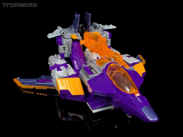 TFormers Gallery   Siege On Cybertron Tidal Wave 098 (98 of 124)